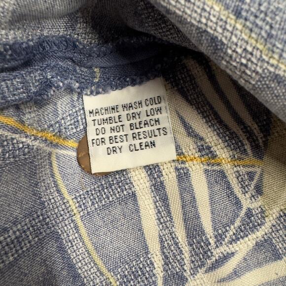 Tommy Bahama Mens Size XL 100% Silk Blue & White Print Hawaiian Camp Shirt - Picture 8 of 8